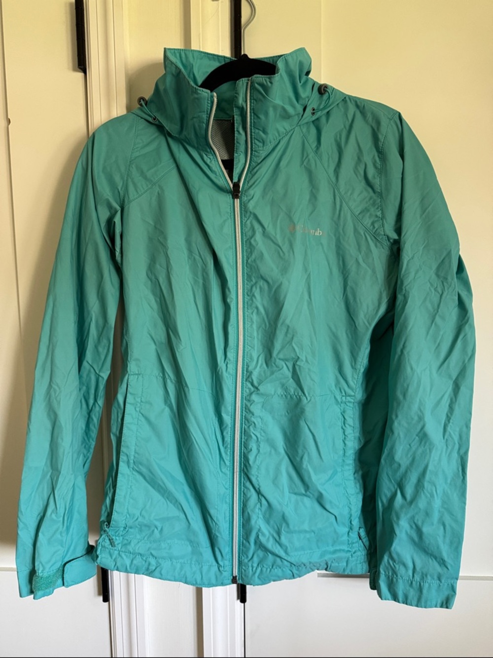 Columbia Women's Teal Hooded Rain Jacket